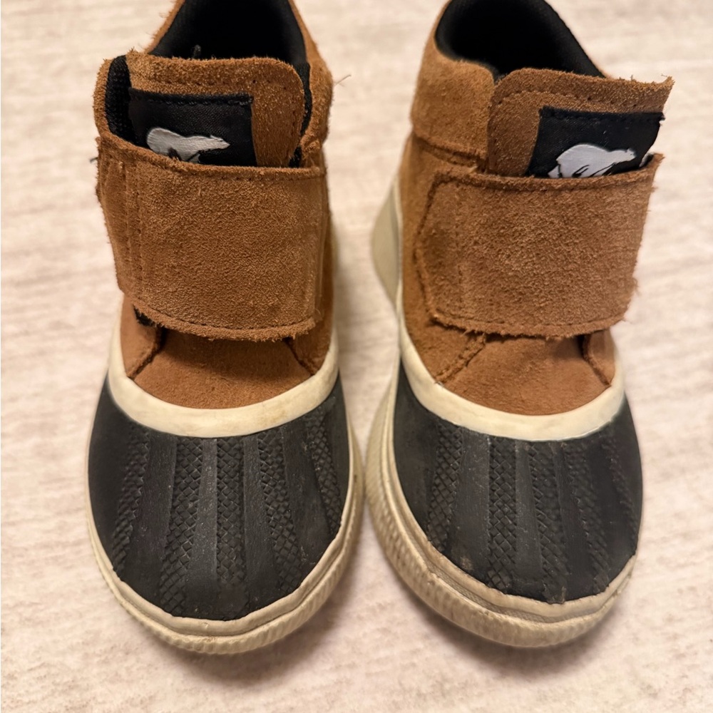 Sorel Kids Boots in Brown and Black